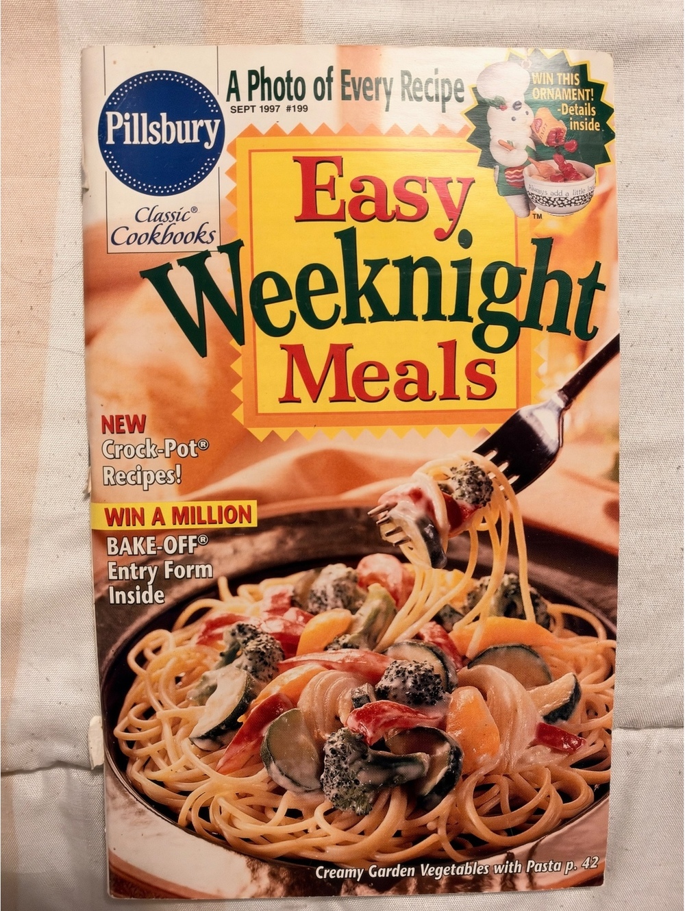 Pillsbury Classic Cookbooks: Easy Weeknight Meals Magazine September 1997